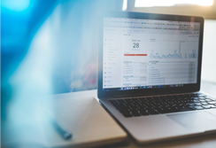 百度競價外包能跟清晰的統(tǒng)計數(shù)據