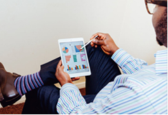 網絡營銷推廣主要是百度競價，而百度競價外包是不錯的選擇